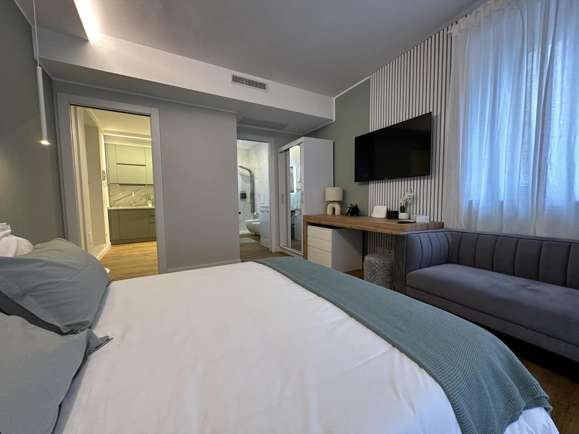The Captain'S Apartments Sirocco - City Center Leonardo Academy Sesto Calende Esterno foto